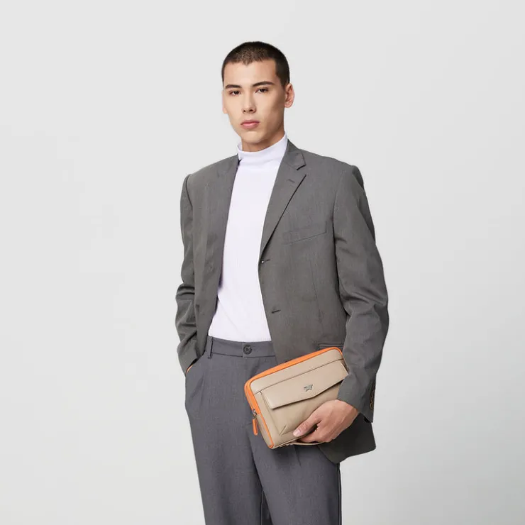 Braun Büffel Clutch Bags>BURLS MEDIUM CLUTCH