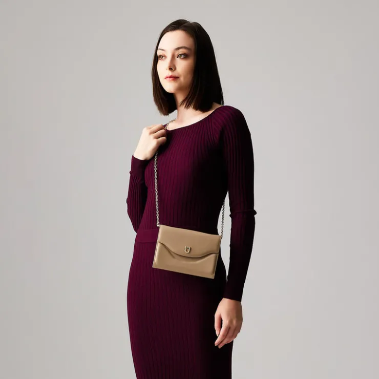 Women Braun Büffel Sling/neck Wallets | Wallets & Small Leather Goods>ELARA SLING WALLET