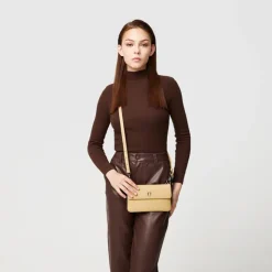 Women Braun Büffel Pouches | Wallets & Small Leather Goods><noscript><img width=