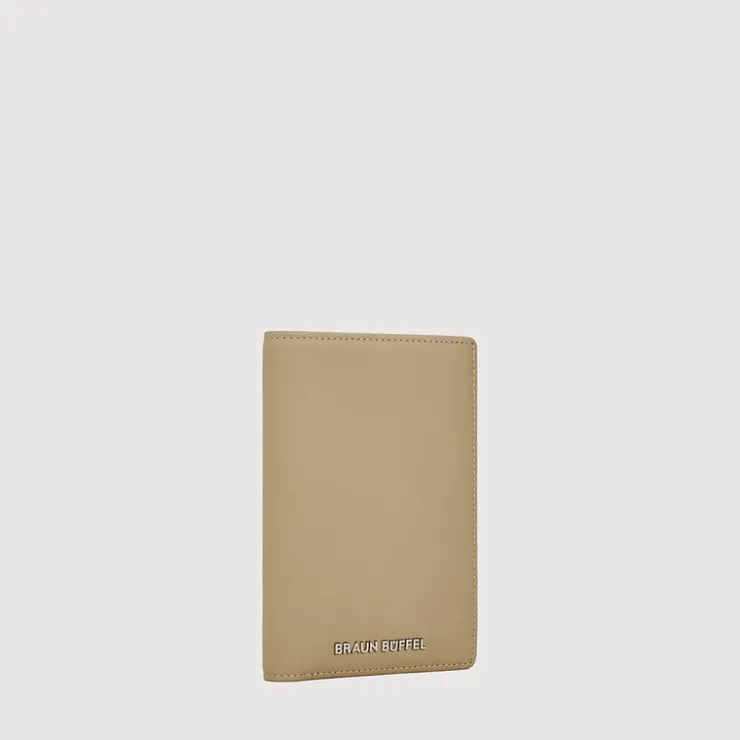 Women Braun Büffel Accessories | Travel Essentials>VERA PASSPORT HOLDER WITH NOTES COMPARTMENT